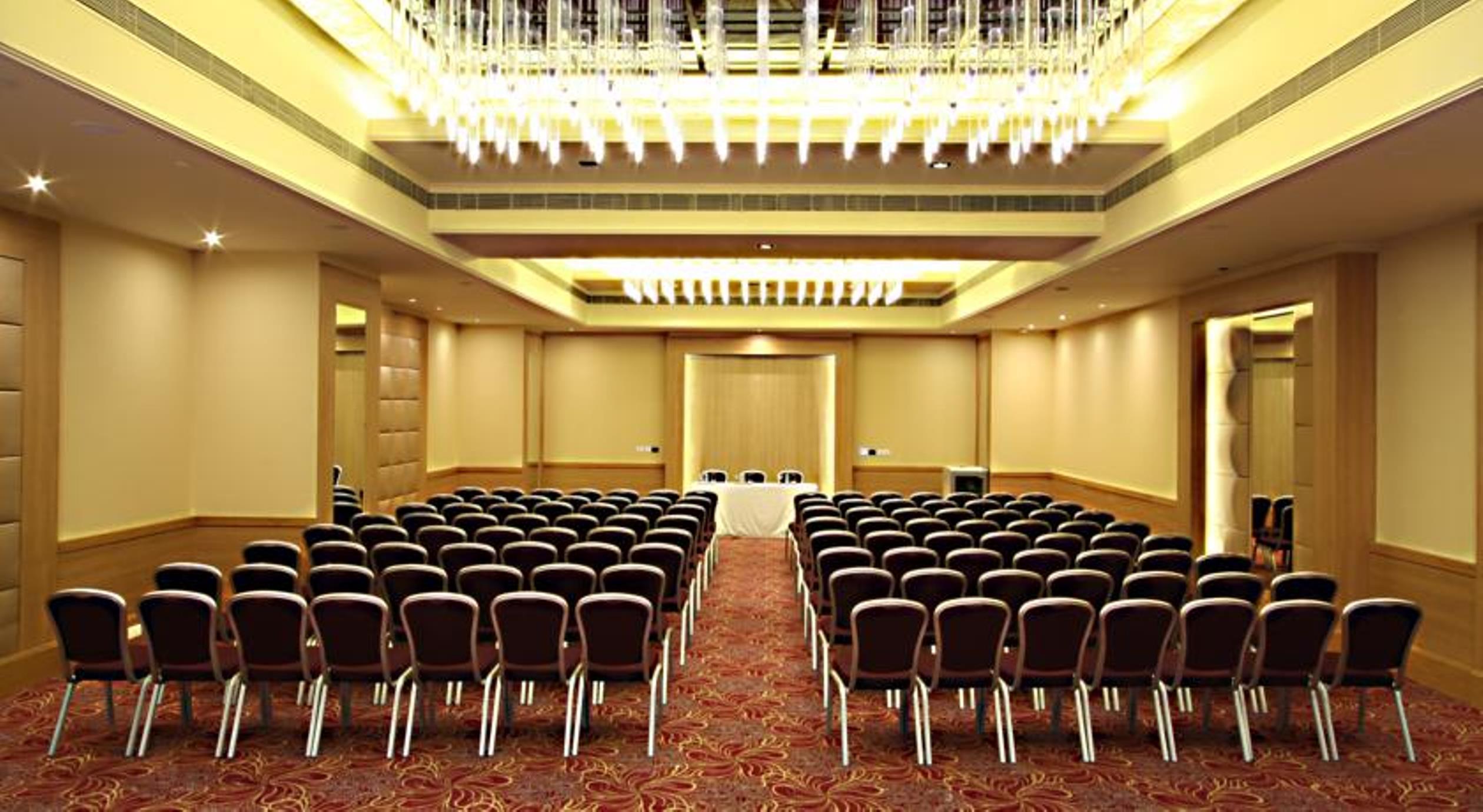 Radisson Hyderabad Hitec City Экстерьер фото The ballroom